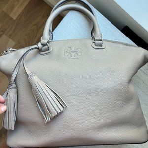Tory Burch Bag | Thea medium slouchy satchel or cross body - Like NEW